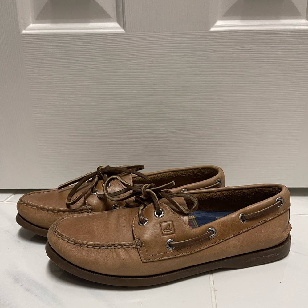 Sperry Classic Leather Boat Shoe W9 Gem